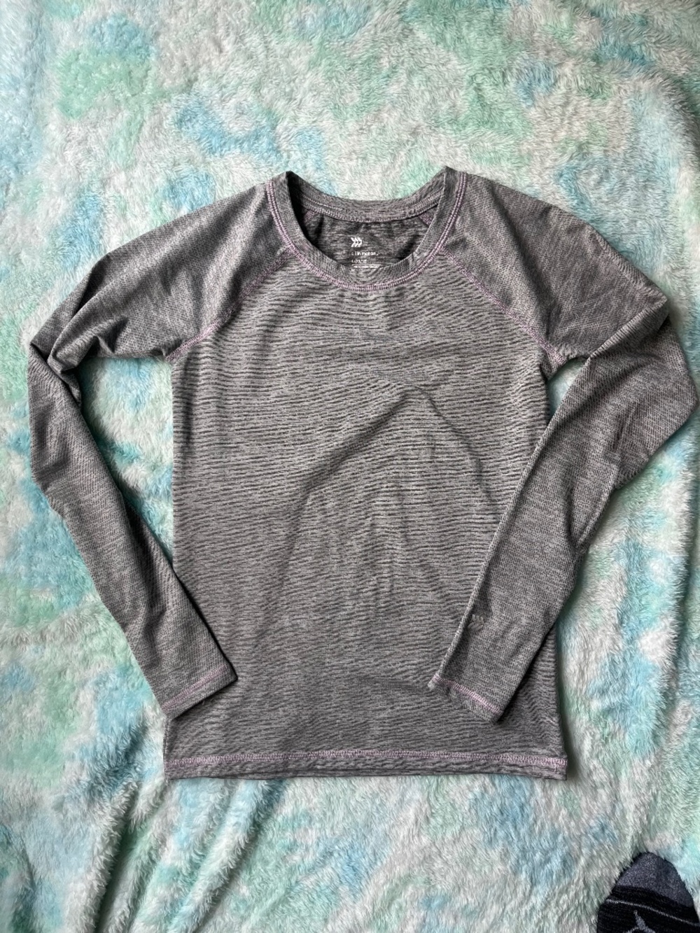 Grey athletic long sleeve shirt